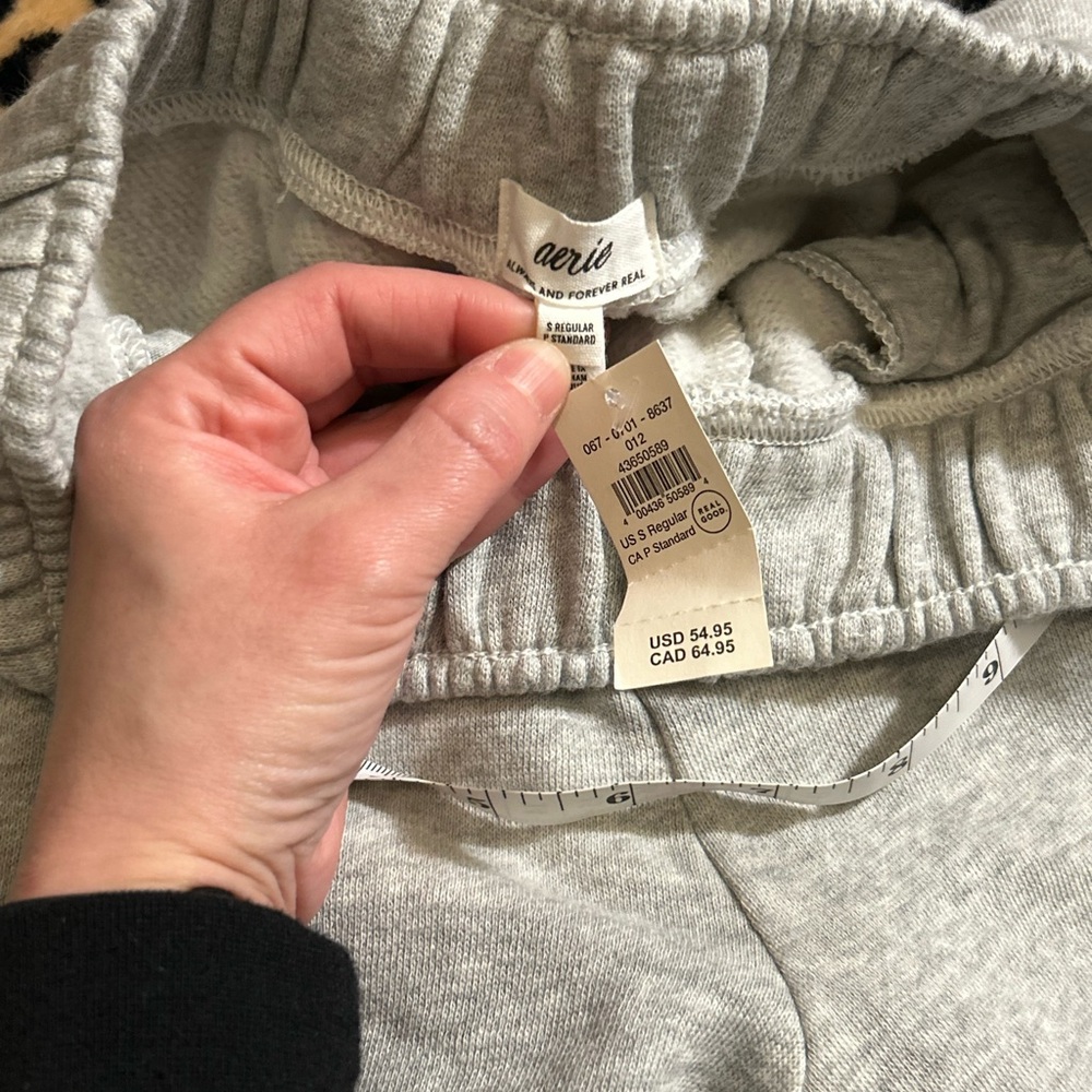 aerie Light Gray Ribbed barrel sweatpants size small regular - Picture 4 of 5
